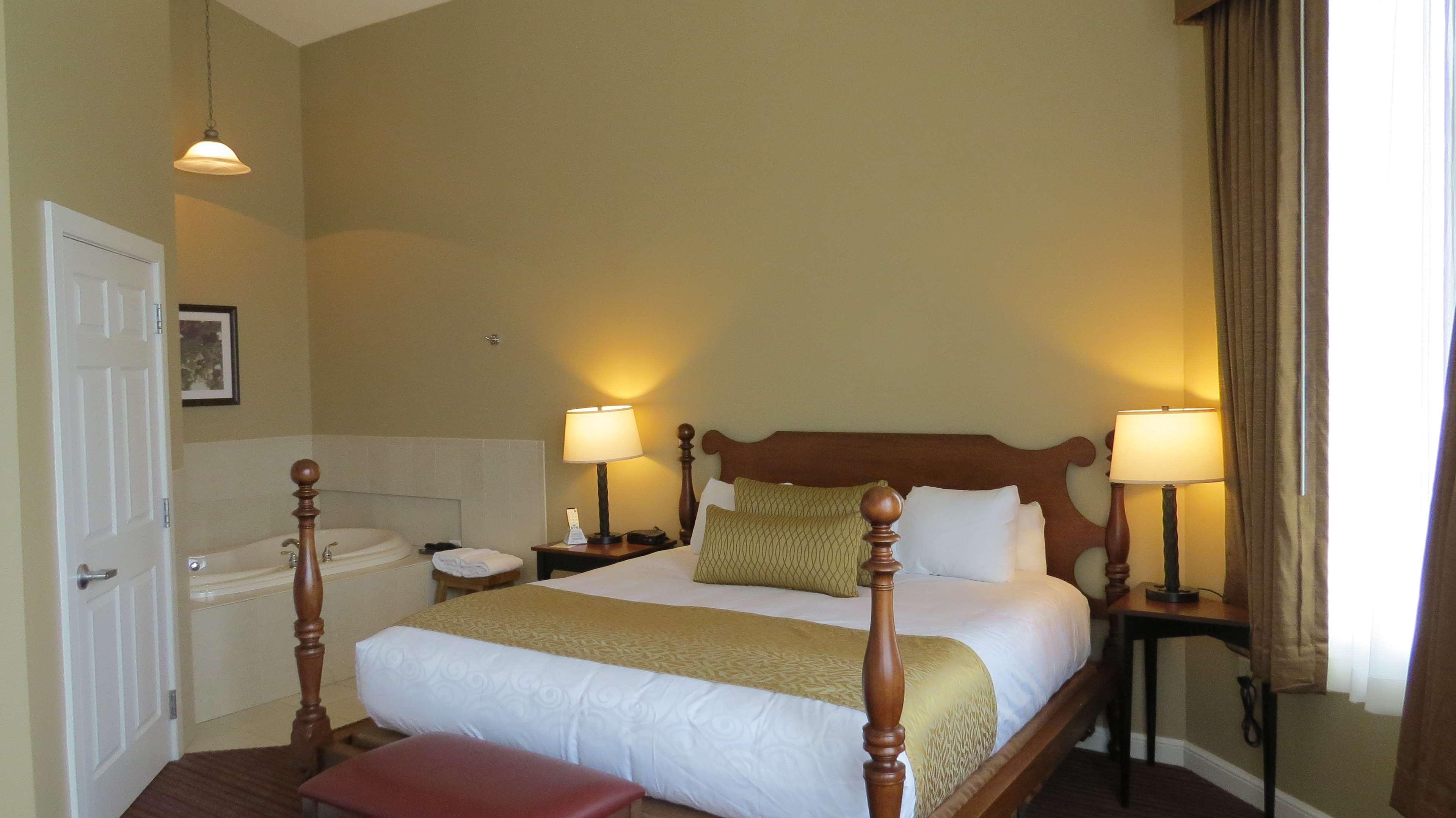 Best Western Plus Dutch Haus Inn And Suites Columbiana Экстерьер фото