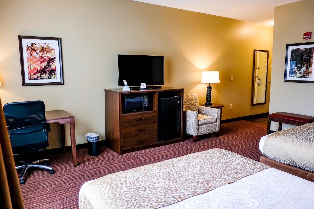 Best Western Plus Dutch Haus Inn And Suites Columbiana Экстерьер фото